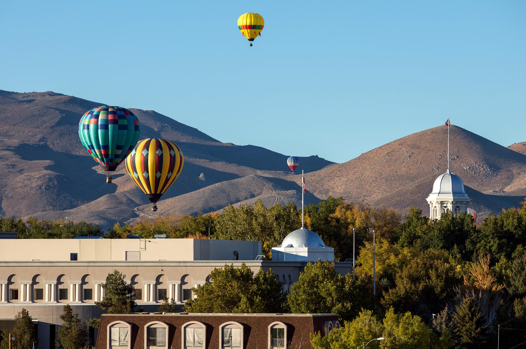 Nevada Day Balloons w/Capitol Dome